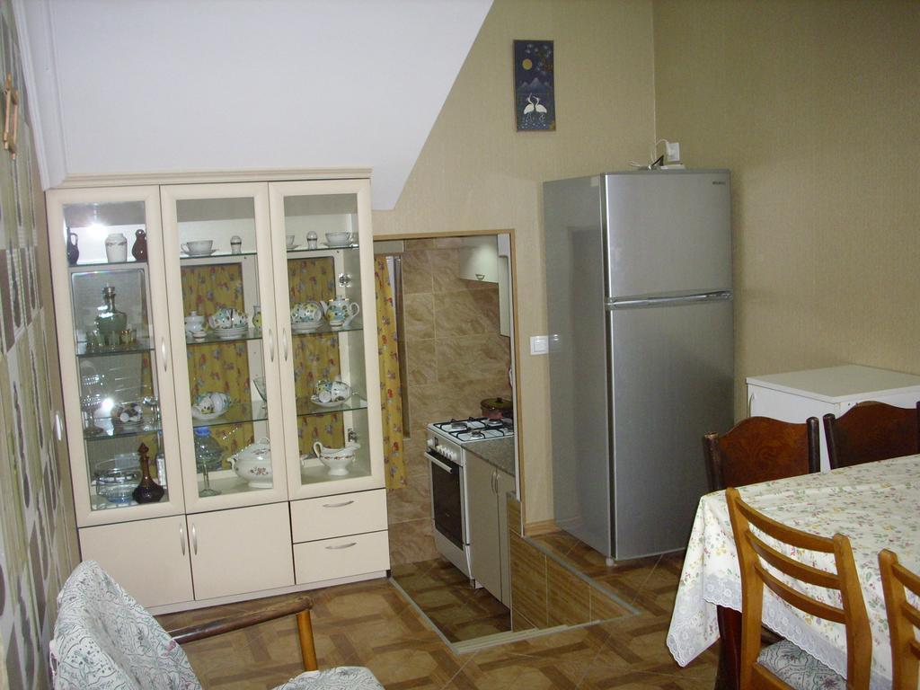 מלון קאחתי Old House Rustaveli מראה חיצוני תמונה